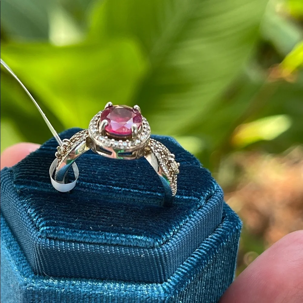 NWT Elegant Natural Ruby Gemstone with CZ in 925 Silver Ring size 7